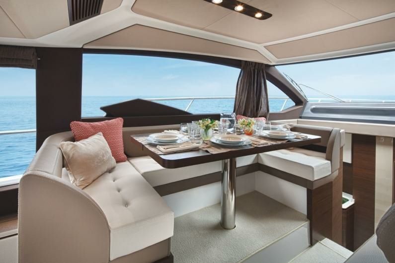 Azimut 50 Fly | Sunrise