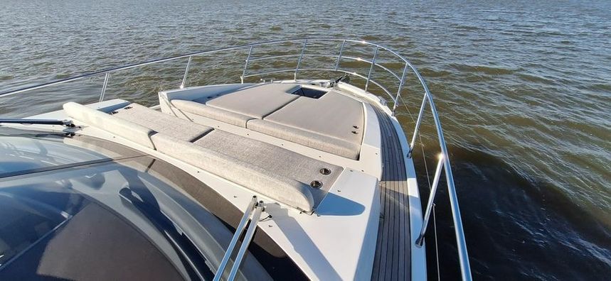 Azimut 50 Fly | Sunrise