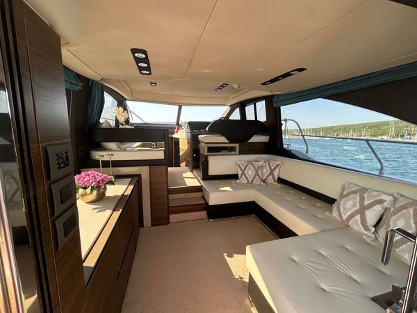 Azimut 50 Fly | Sunrise