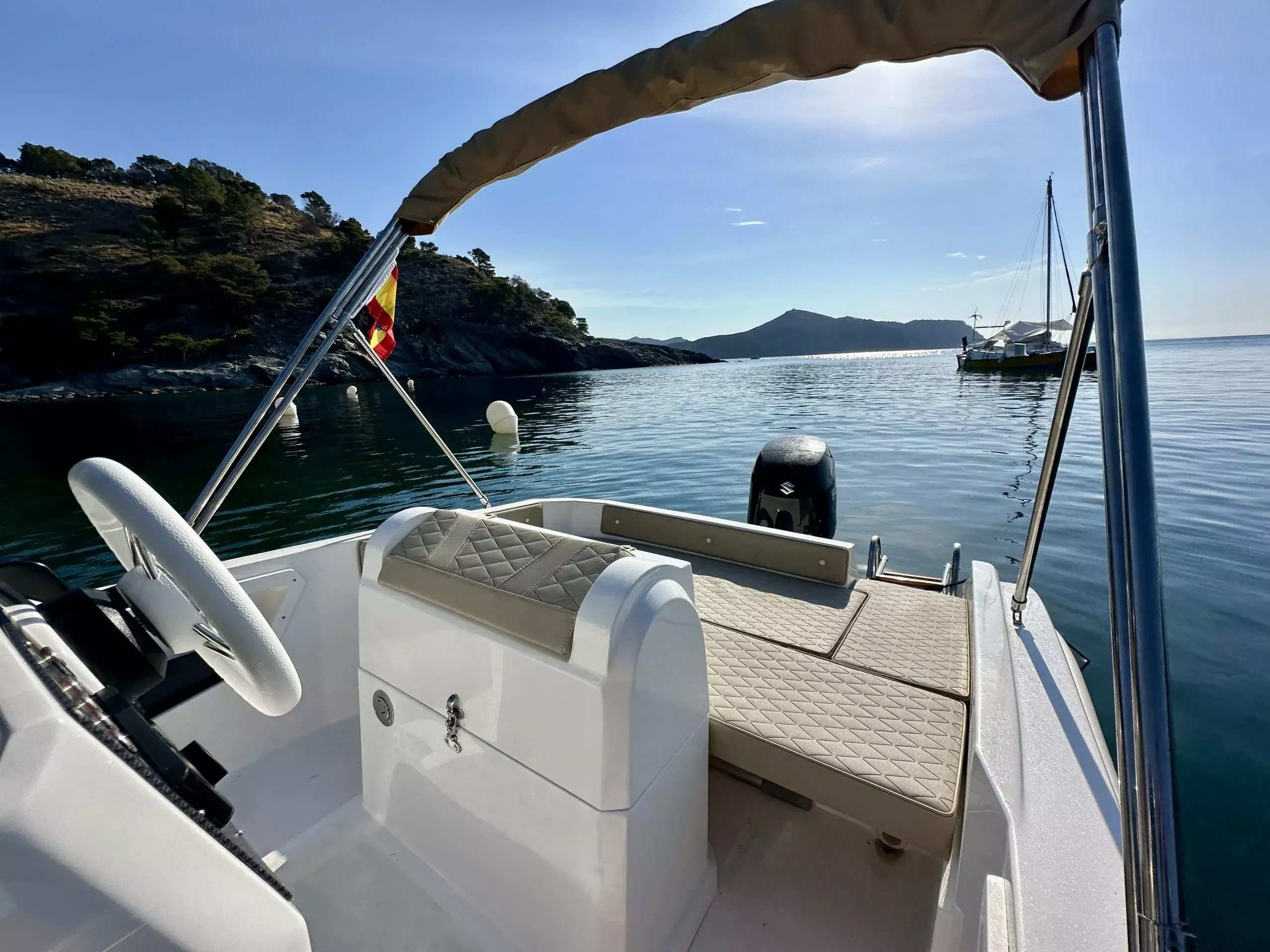 Orizzonti Syros 190 | 24