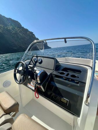 Quicksilver 605 | Negroni