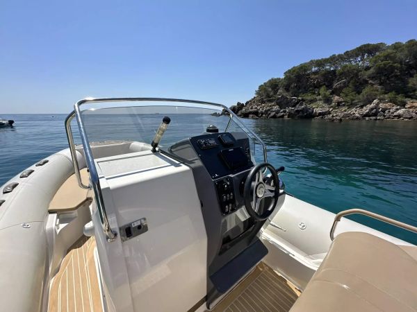 Capelli Tempest 800 | 19