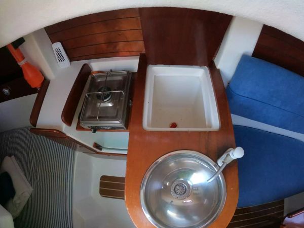 Astraea 235 Sprinter | Azimut