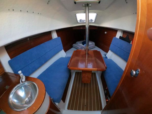 Astraea 235 Sprinter | Azimut