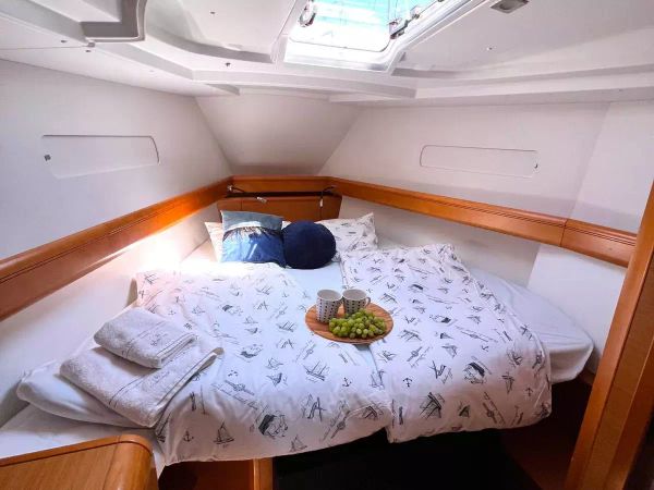 Jeanneau Sun Odyssey 439 | Lady Linda