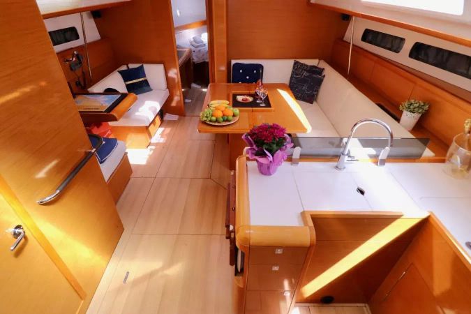 Jeanneau Sun Odyssey 439 | Lady Linda