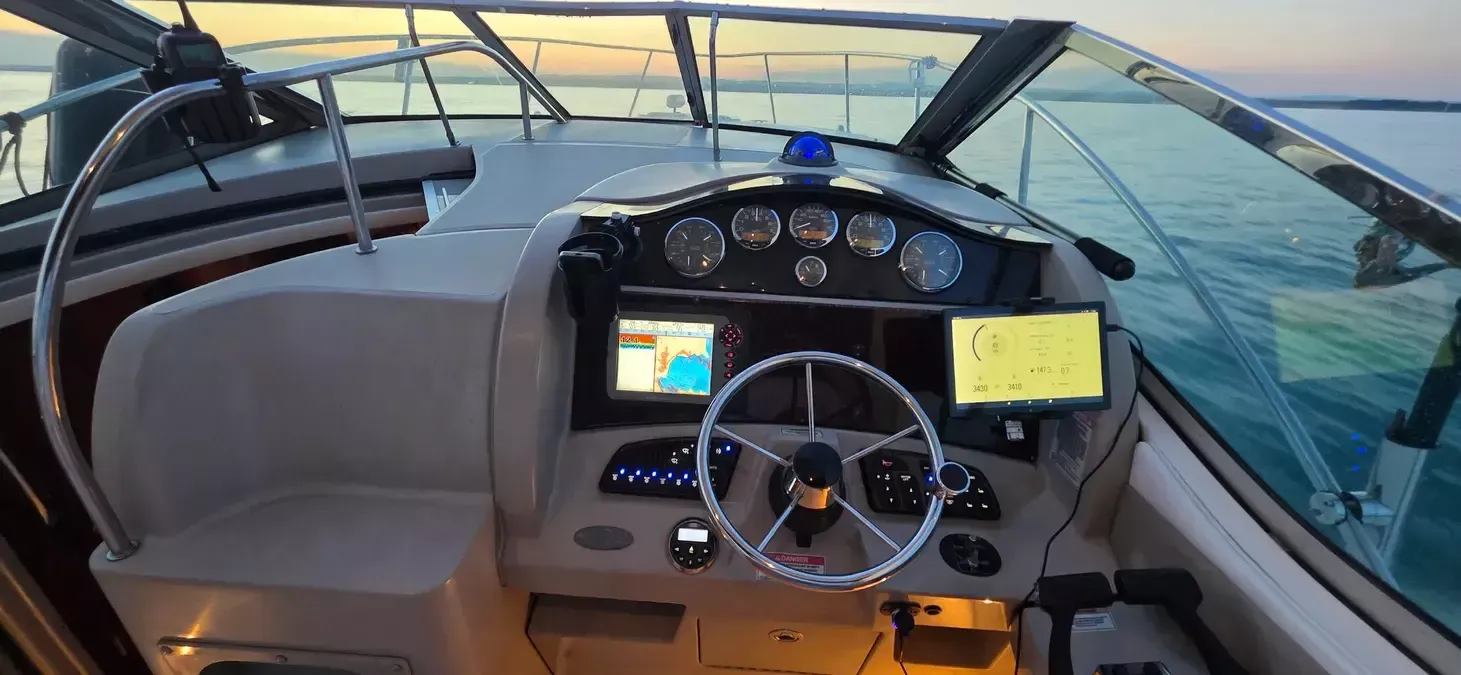 Sea Ray 290 | Beauty