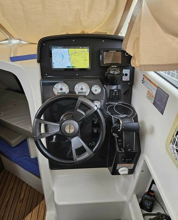 Quicksilver 755 Weekend | 18