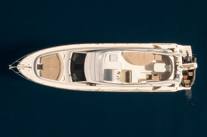 Ferretti 550 | Carte Blanche