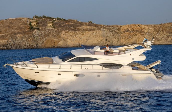 Ferretti 550 | Carte Blanche
