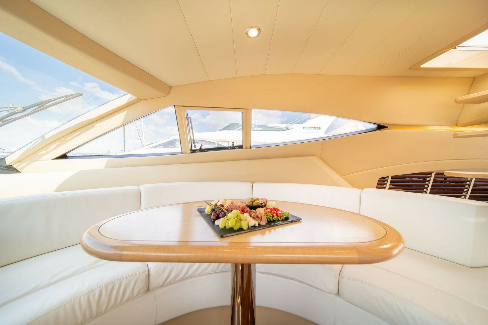Ferretti 550 | Carte Blanche