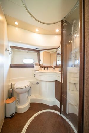 Ferretti 550 | Carte Blanche