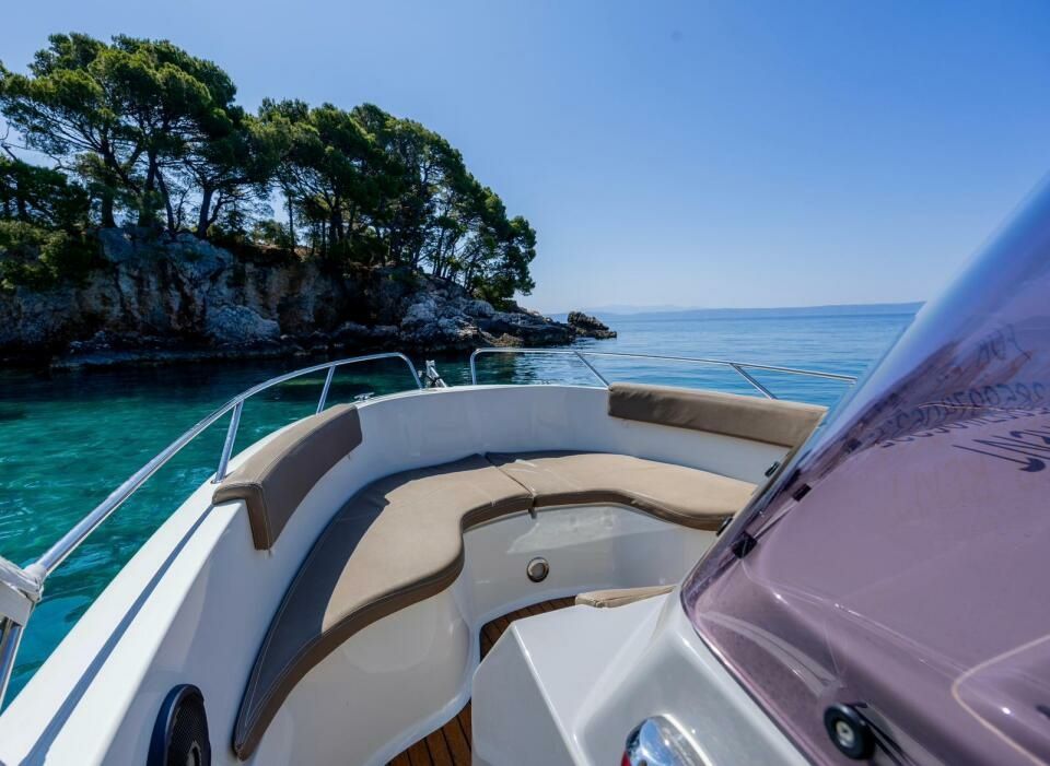 Atlantic Marine 670 | 20