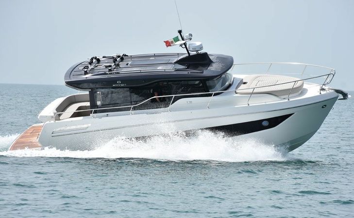 Cranchi 36 | Sun Sail 1