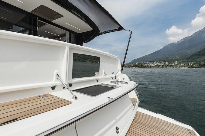 Cranchi 36 | Sun Sail 1