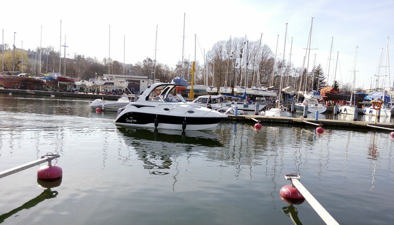 Coral 690 Sport Cruiser | Sun Sail 3