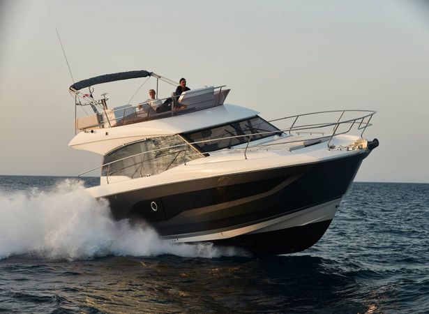 Jeanneau Prestige 420 F | Cap Horn