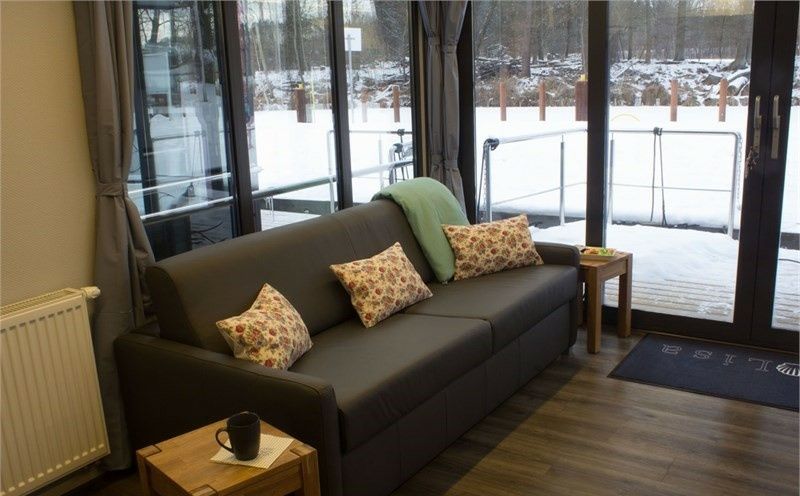 La Mare Apart LL | Lisa