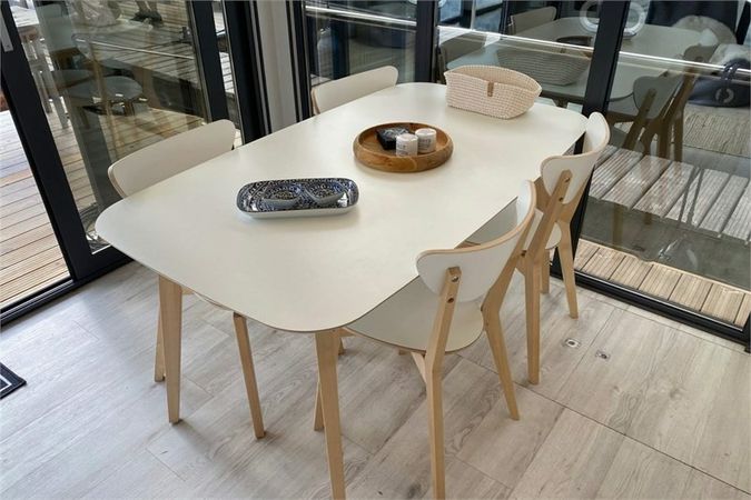 La Mare Apart EL | Belle