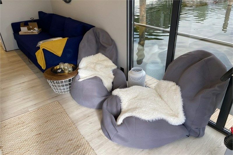 La Mare Apart EL | Belle