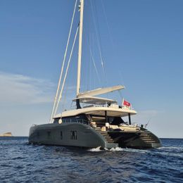 Sunreef 80 | Halcyon