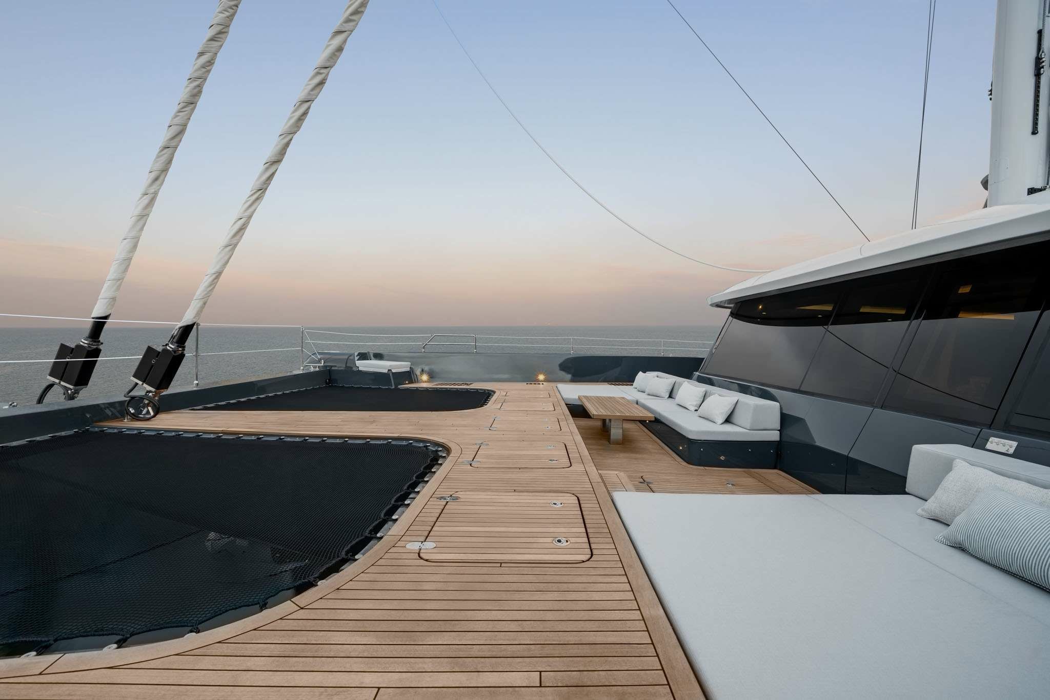 Sunreef 80 | Halcyon