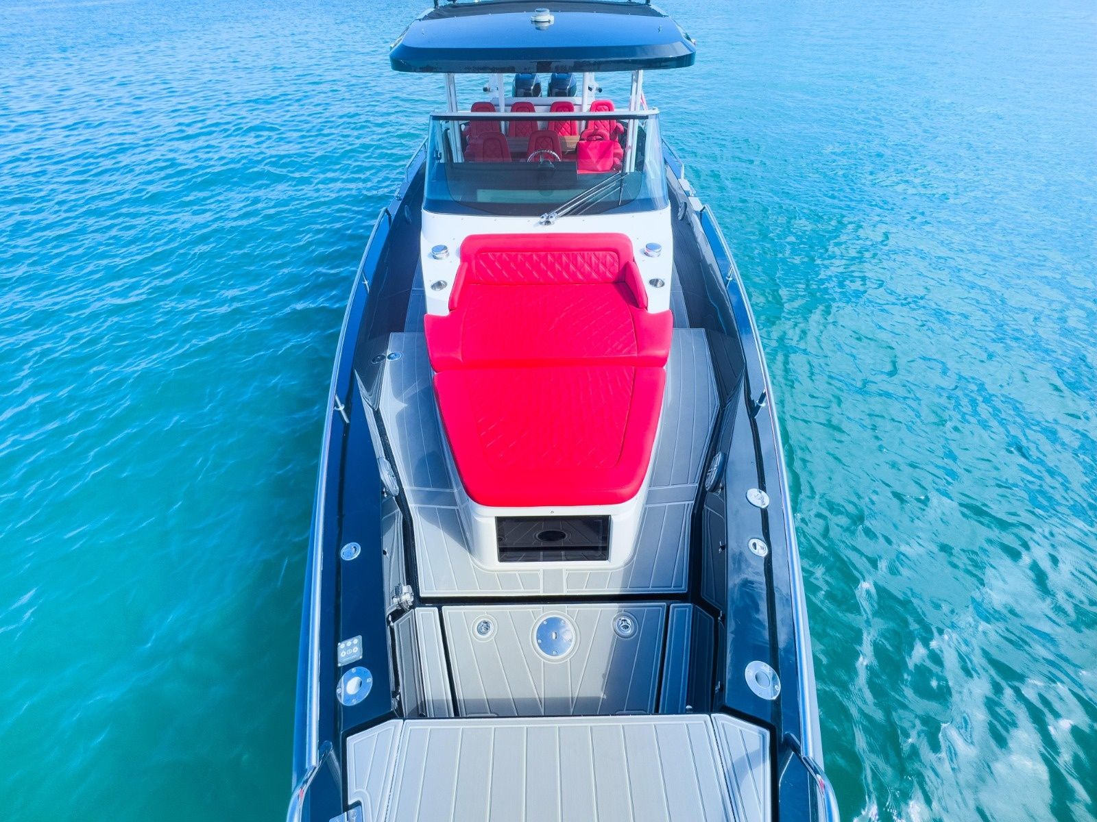 Axopar 37 | Knock Out