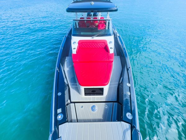 Axopar 37 | Knock Out