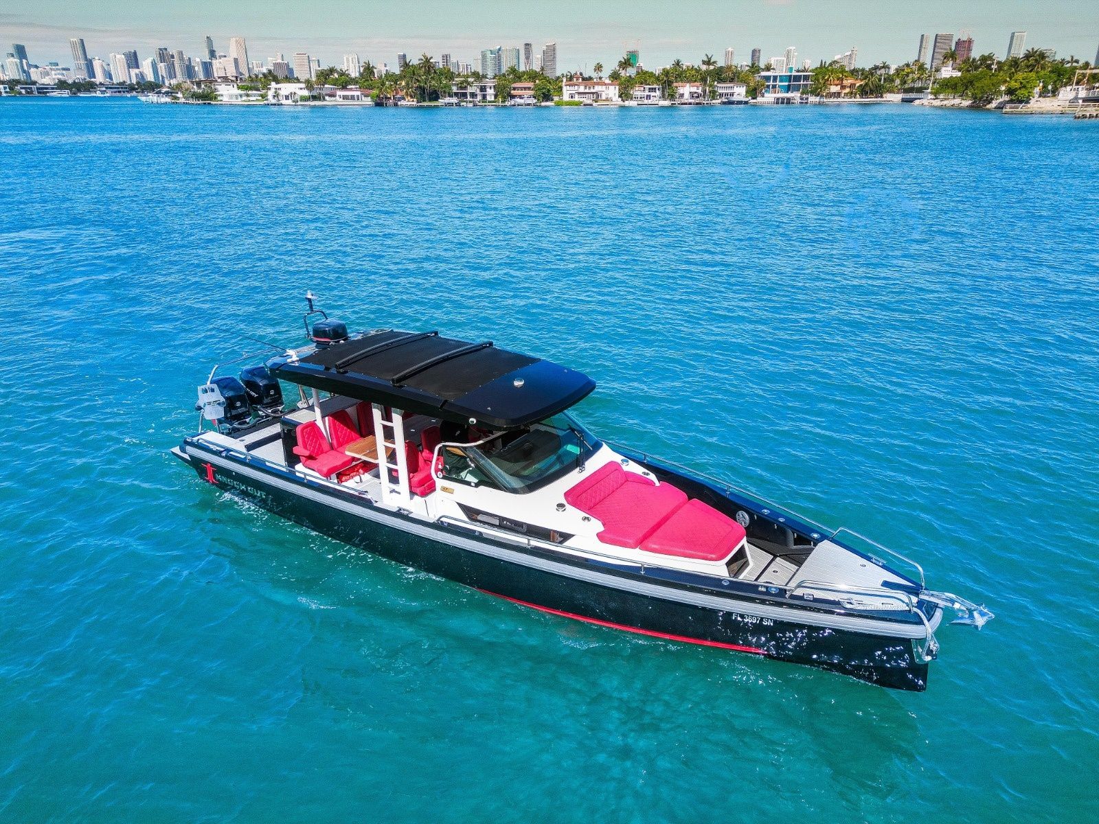 Axopar 37 | Knock Out