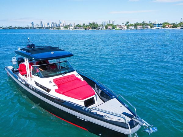 Axopar 37 | Knock Out