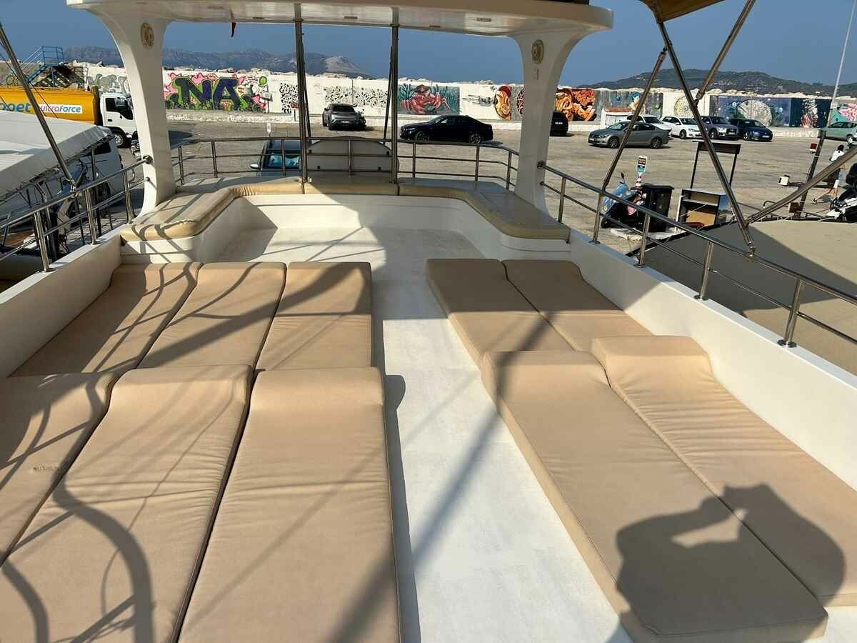 Custom Built 49 | Larimar