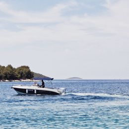 Atlantic Marine 670 | 17