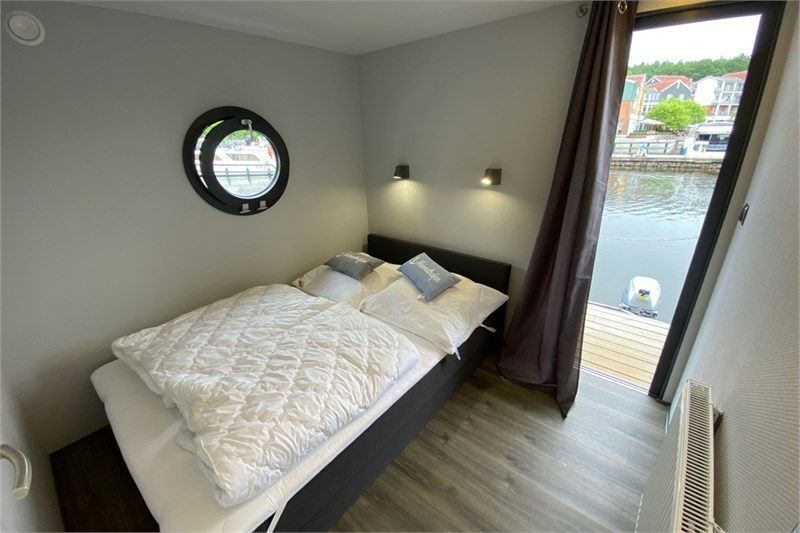 La Mare Apart LL | Katima