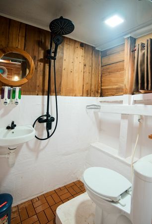 Custom Built Phinisi | Sands Bajo