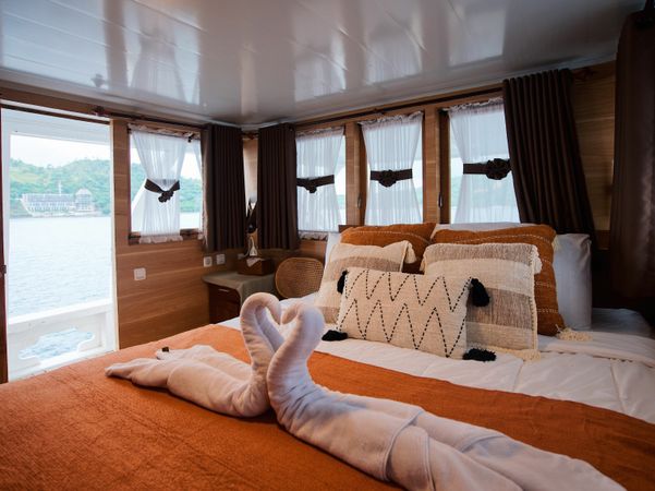 Custom Built Phinisi | Sands Bajo