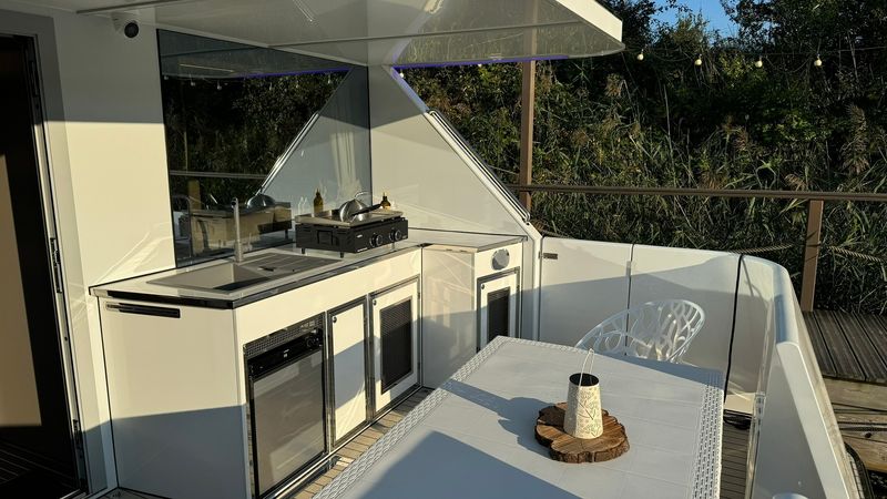 Houseboat Luxboot | Enrika