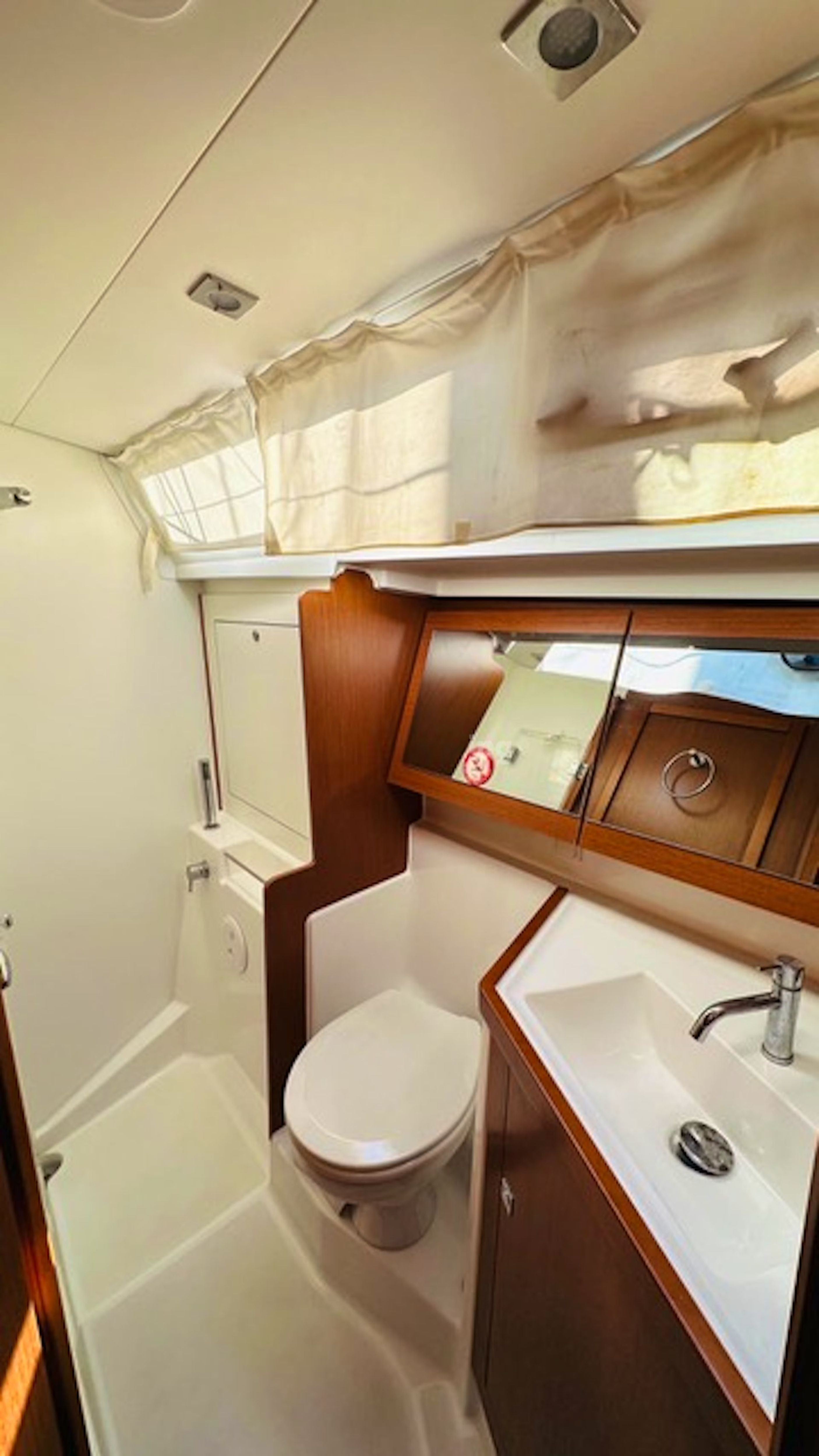 Beneteau Oceanis 41 | Vittoria