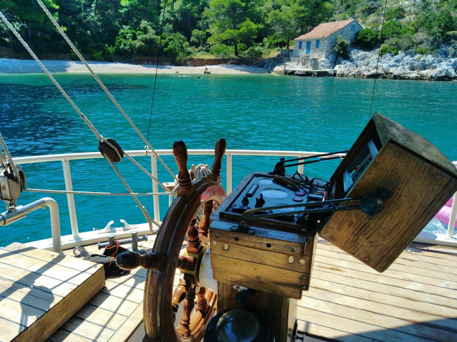 Custom Built 33 | Rona 1