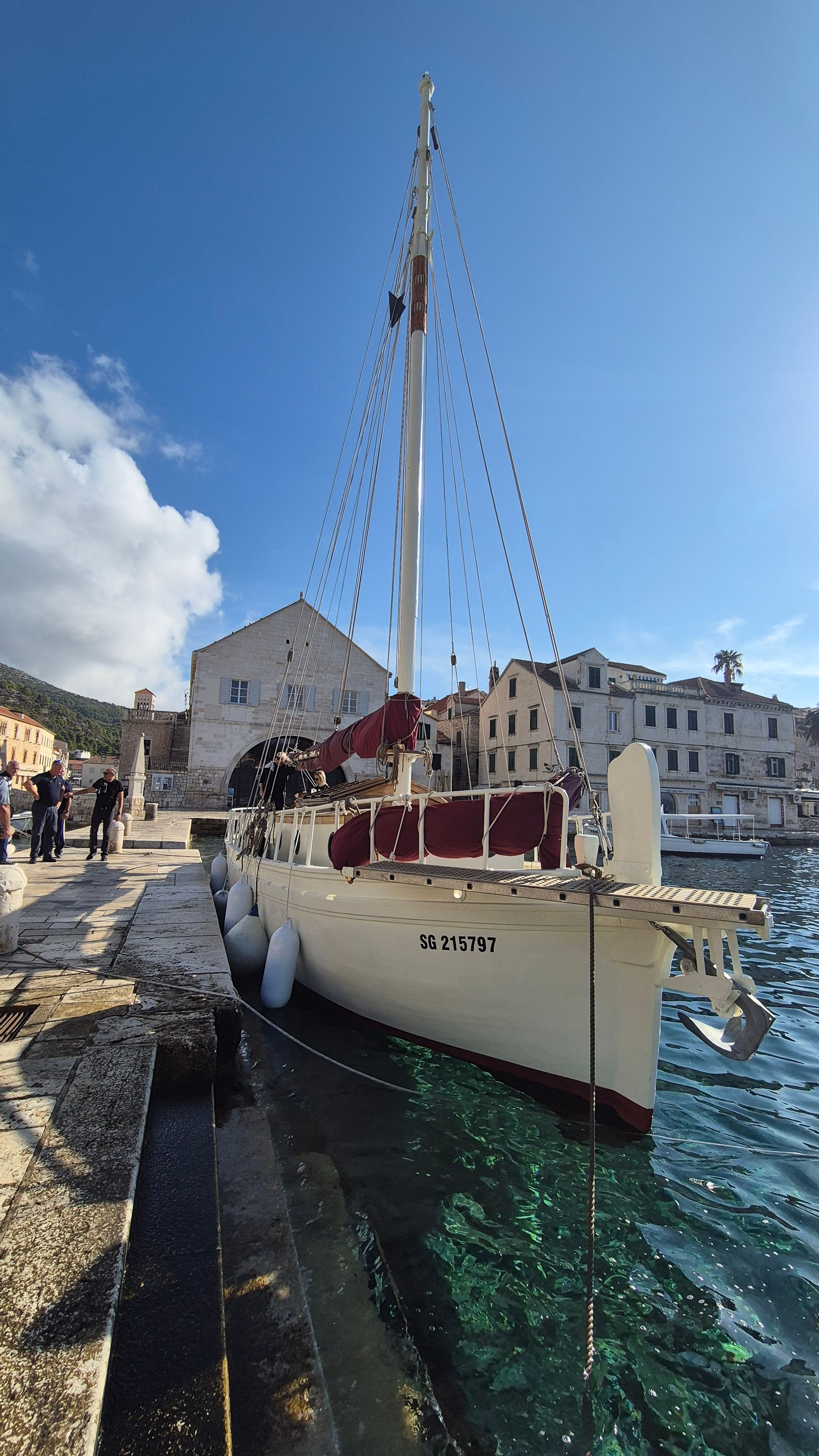 Custom Built 33 | Rona 1