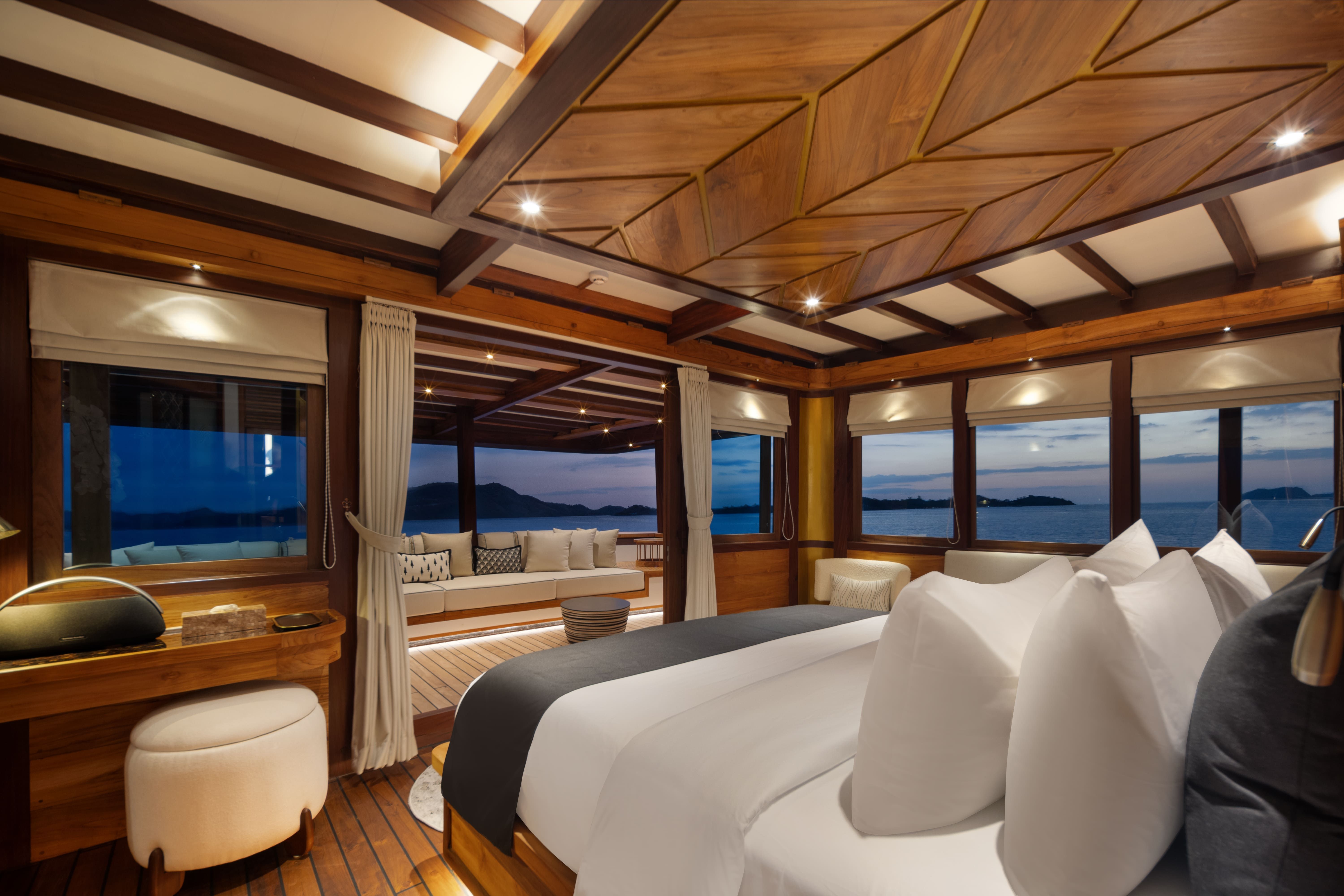 Custom Built 157 | Otium