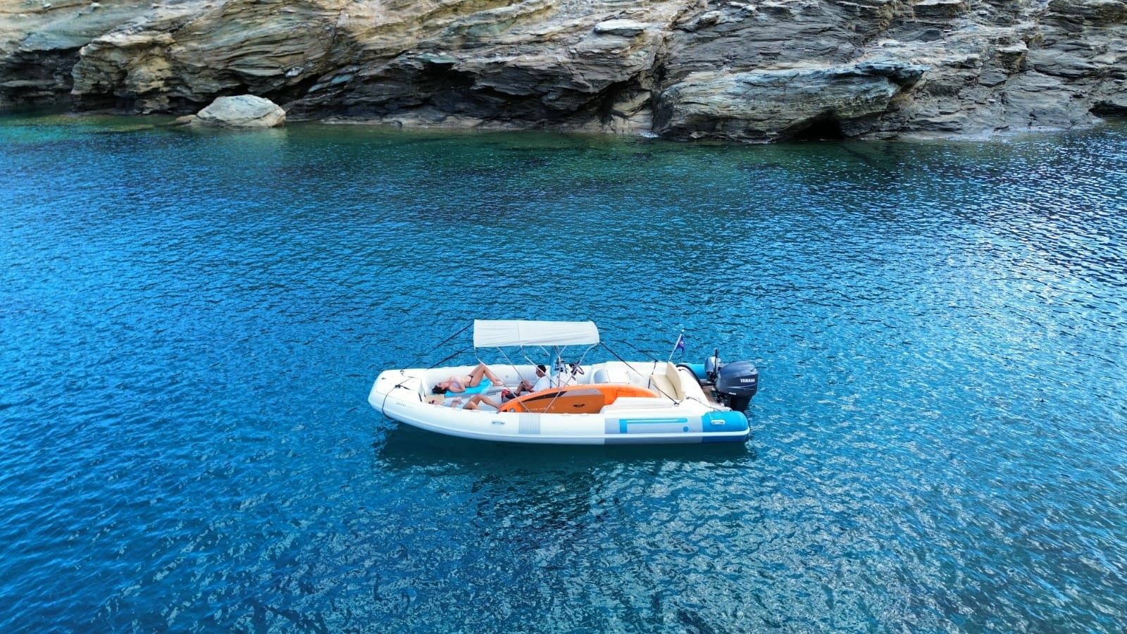 Pirelli 770 | Splash