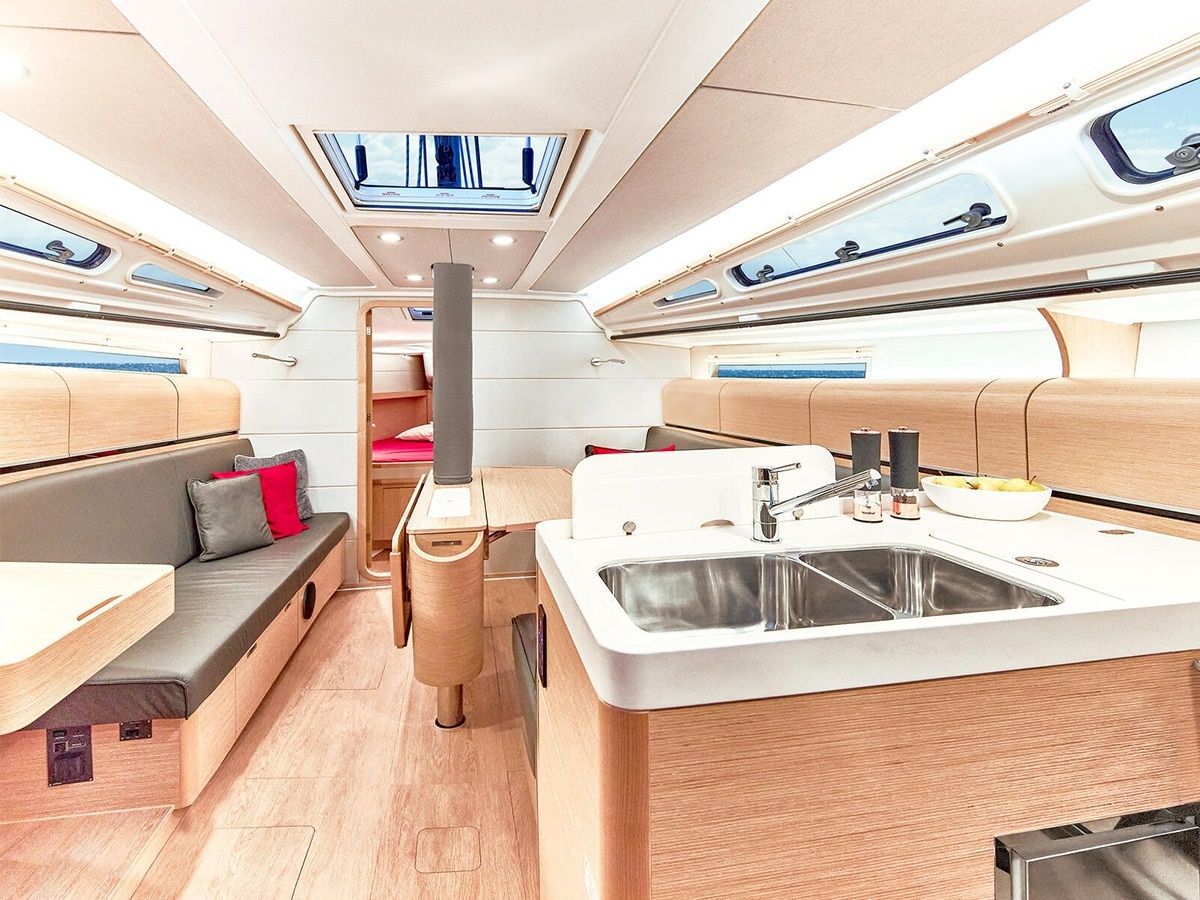 Dehler 38SQ | Ship Happens