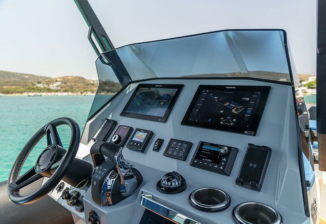 Seafighter Shadow 36 | Triton