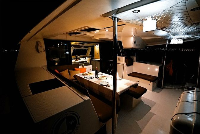 Fountaine Pajot Helia 44 | Kyra