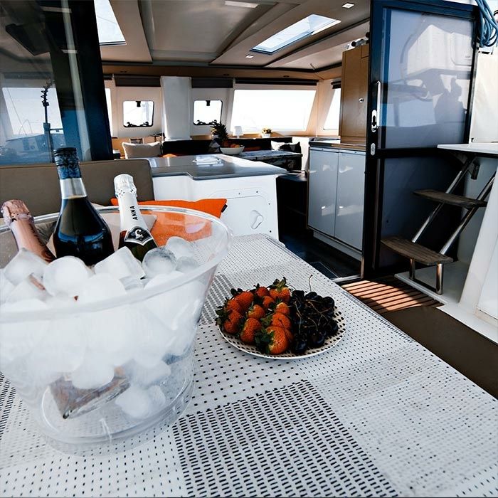 Fountaine Pajot Helia 44 | Kyra