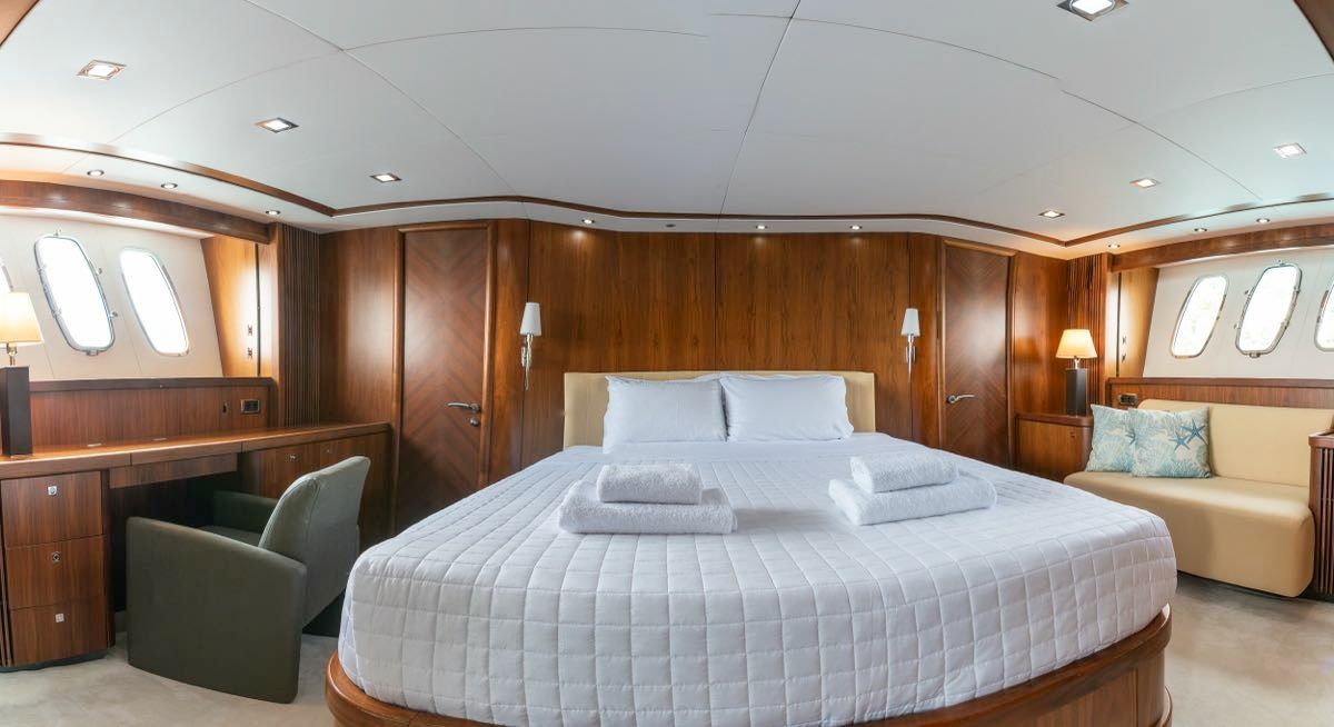 Sunseeker 82 | Phoenix