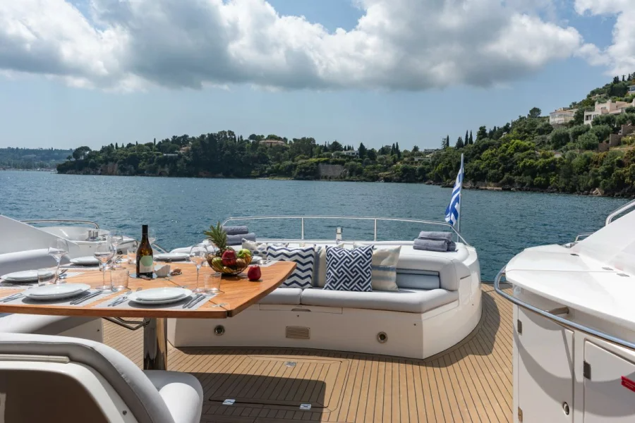 Sunseeker 82 | Phoenix