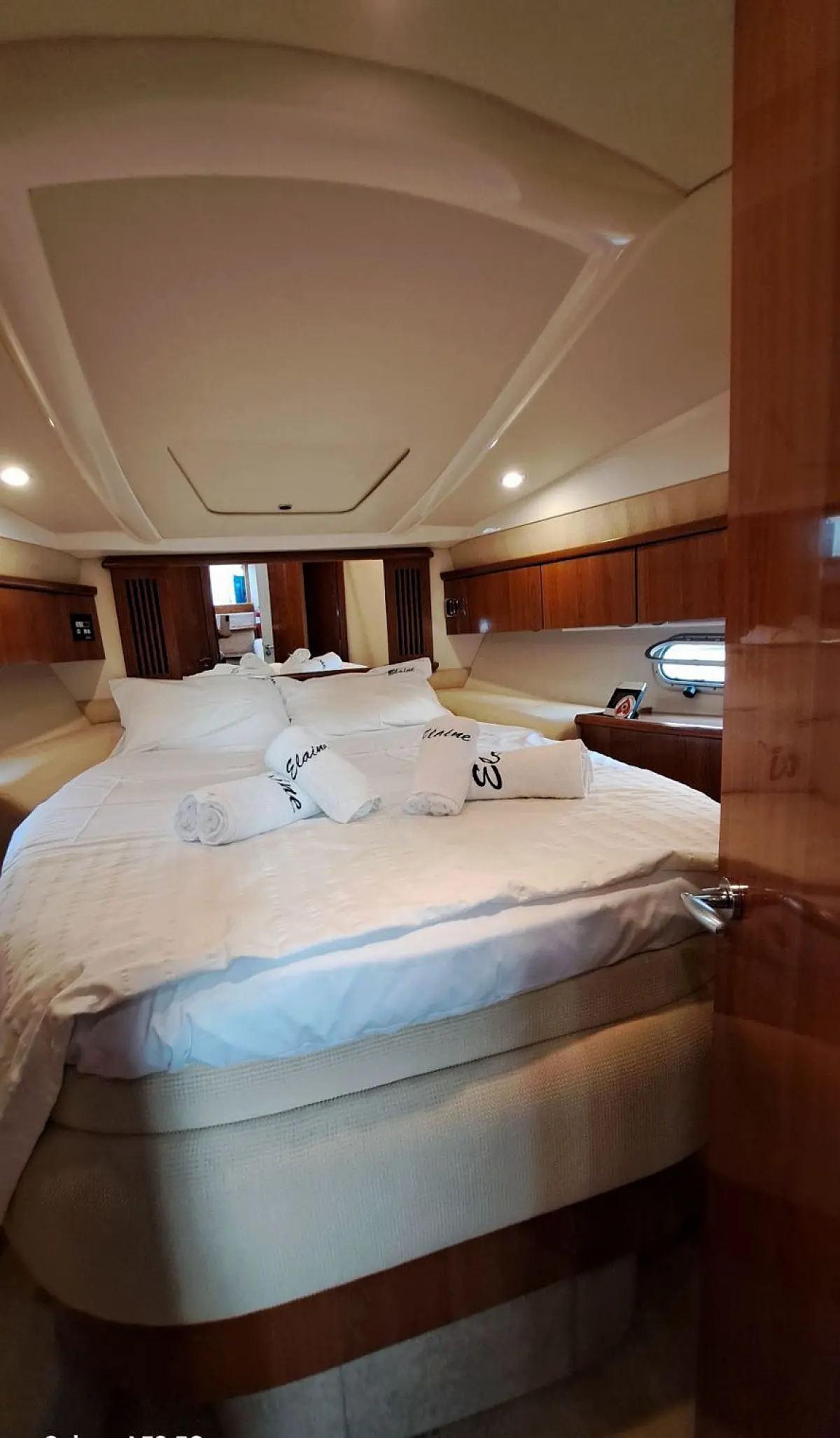 Sealine 38 | Elaine