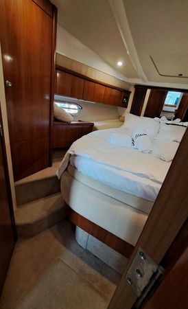 Sealine 38 | Elaine