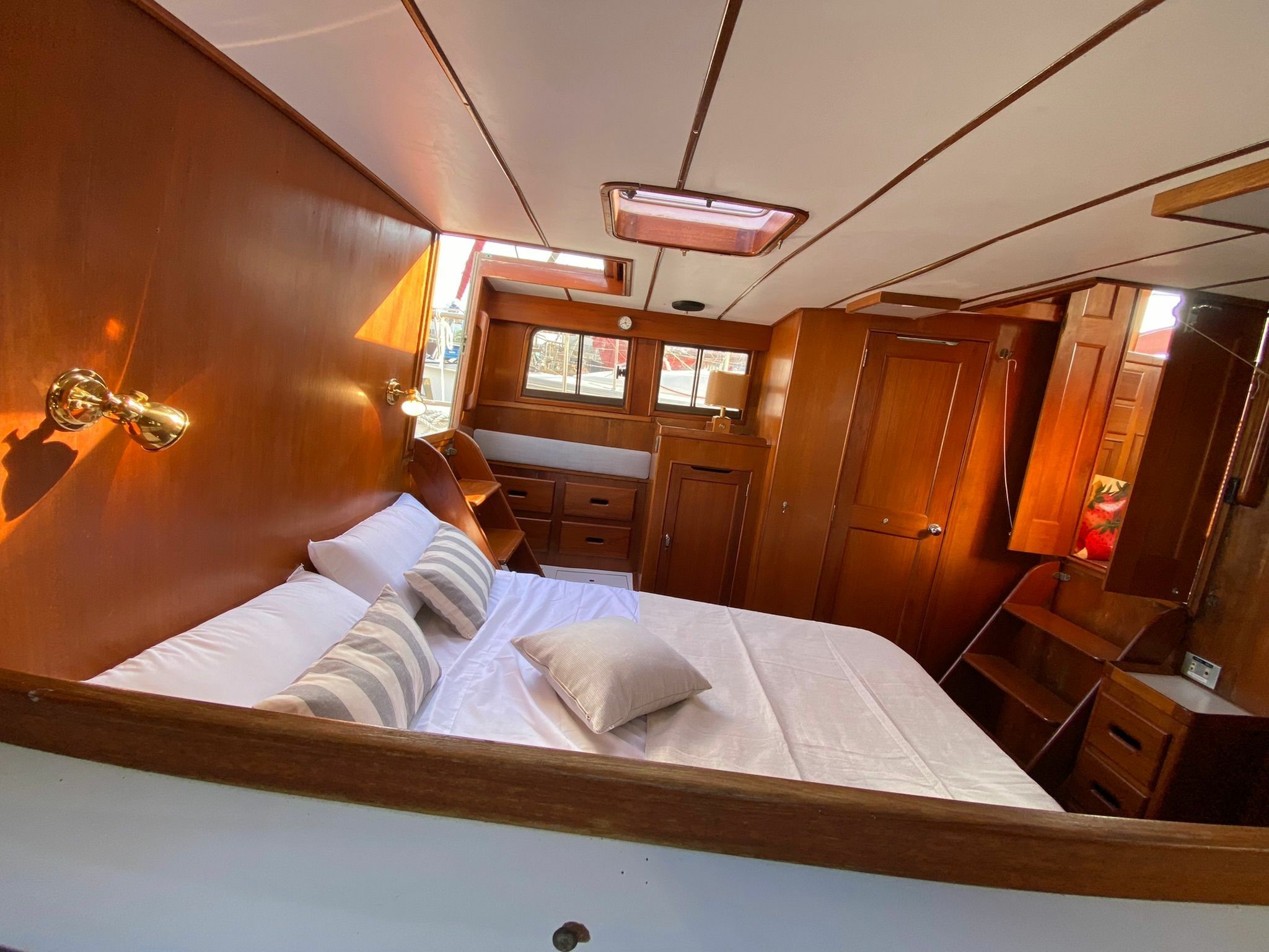 Halvorsen 40 | Belmondo